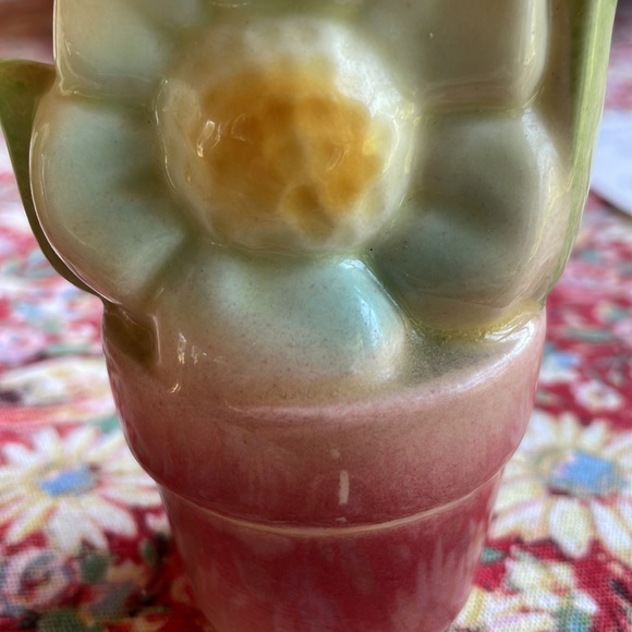 VTG Salt and Pepper Shakers - Picture 11 of 11